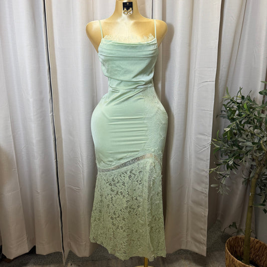 LACE DETAIL SATIN MIDI DRESS-Sage Green