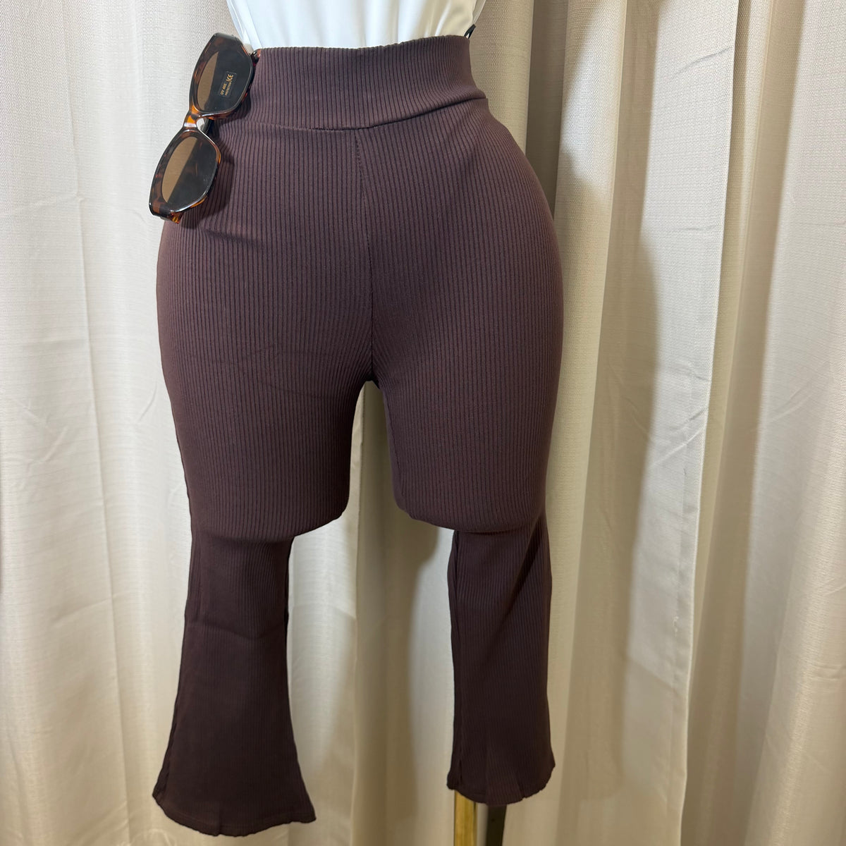 Snatched High Waist Capri Leggings-Brown