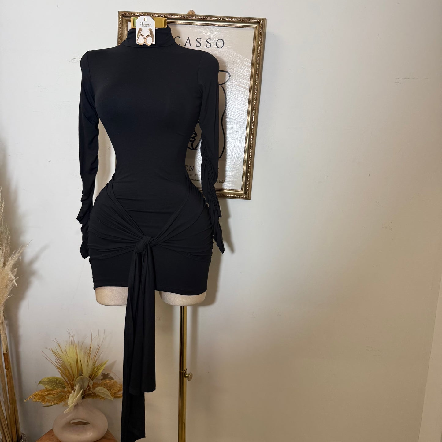 Long Sleeve Front Tie Mini Dress-black