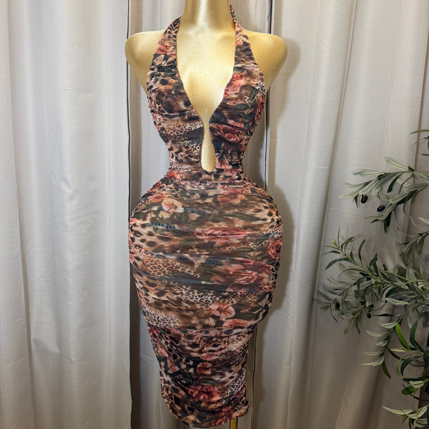U WIRE INSERT HALTER MIDI DRESS-Brown Multi
