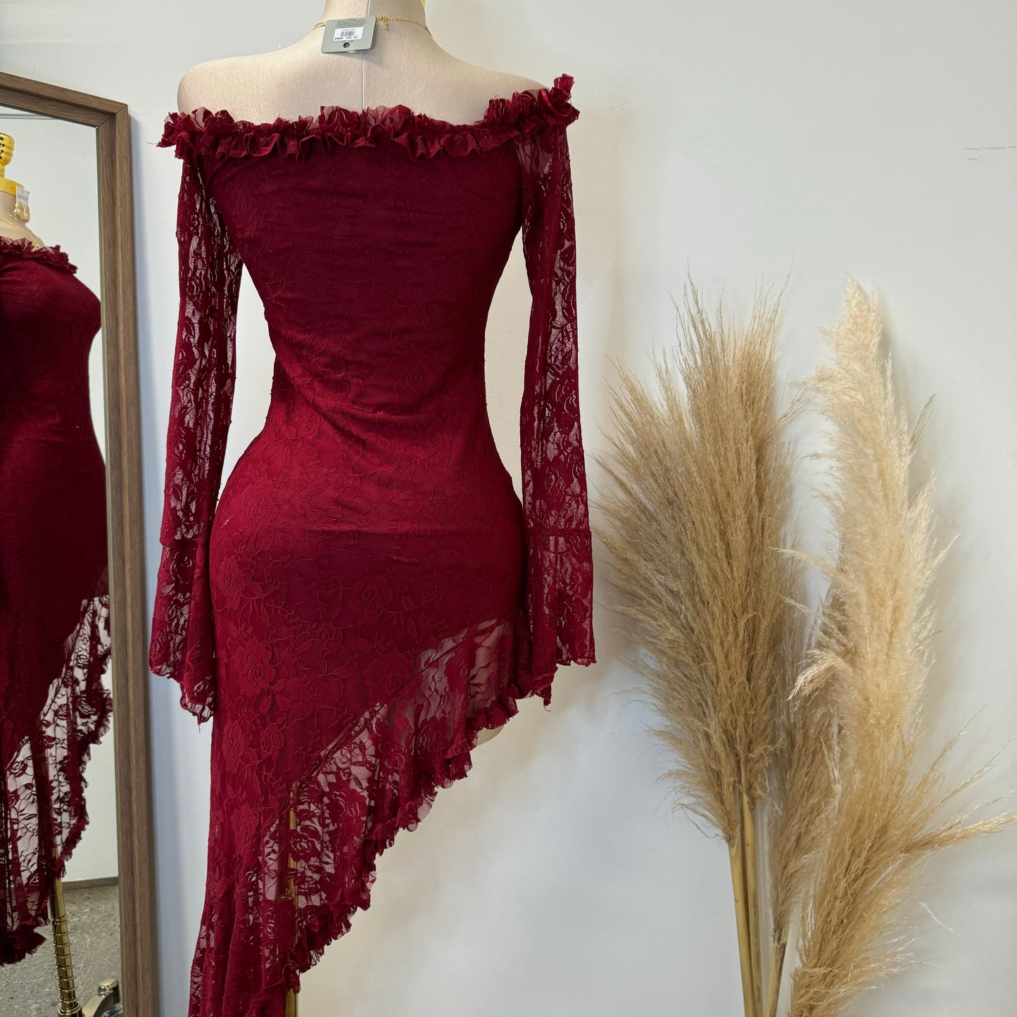 Off Shoulder Lace Dress-Burgundy