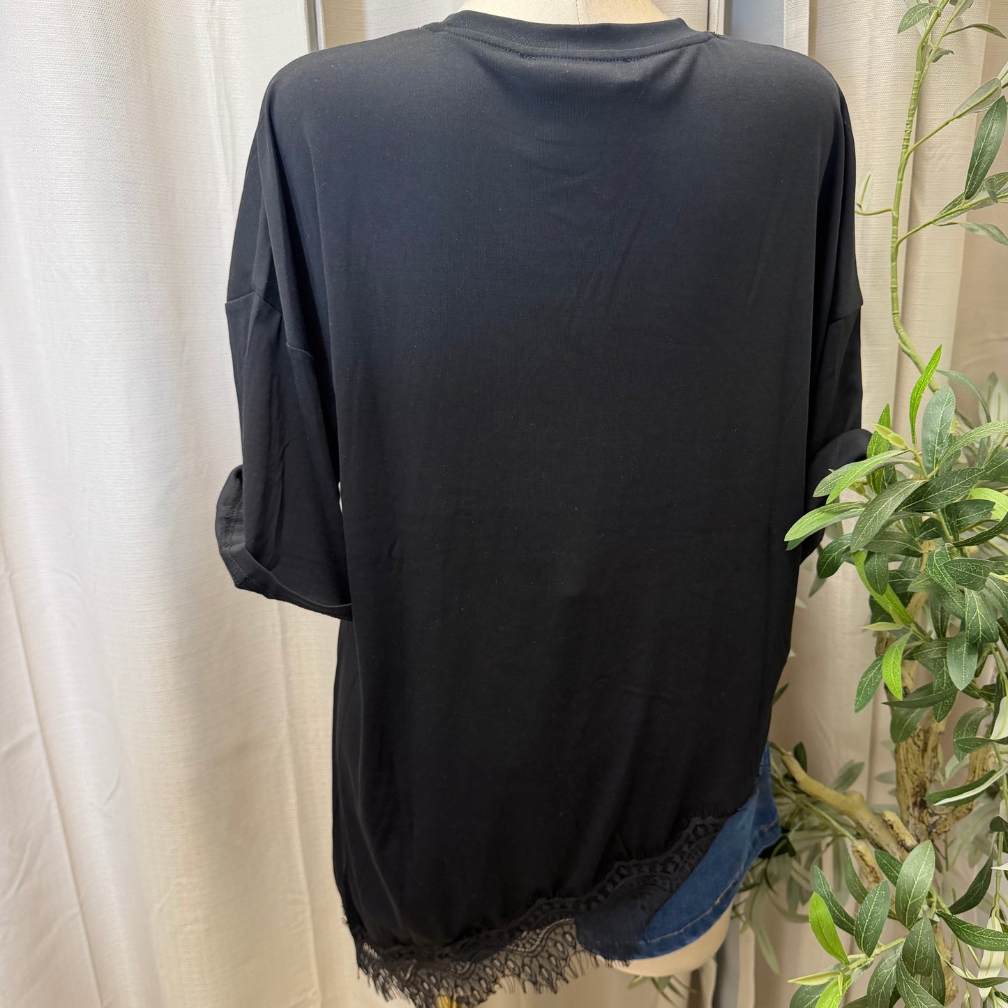 Short sleeve Lace Detail Oversize  Top-Black