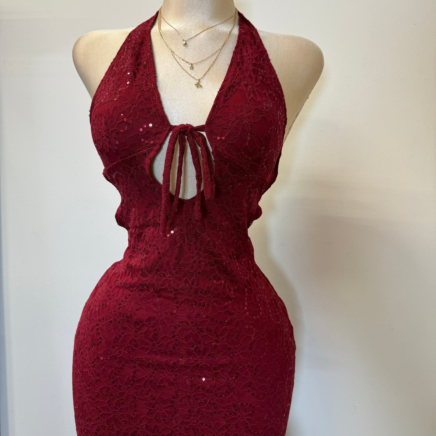 All eyes on me Halter Maxi Dress-Burgundy