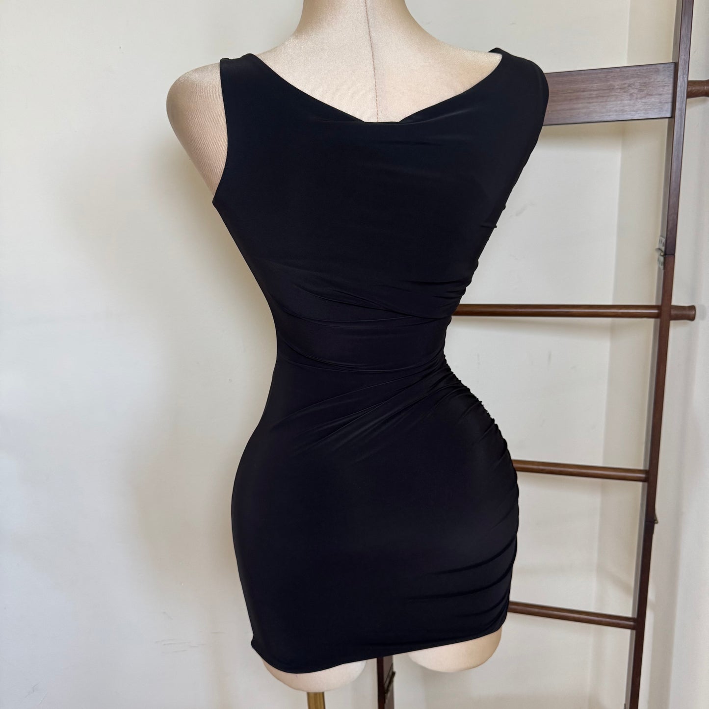 One shoulder Double Layered-Black