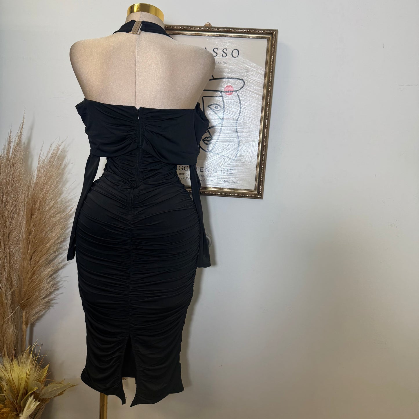 Off shoulder Long Sleeve Halter Midi Dress-Black