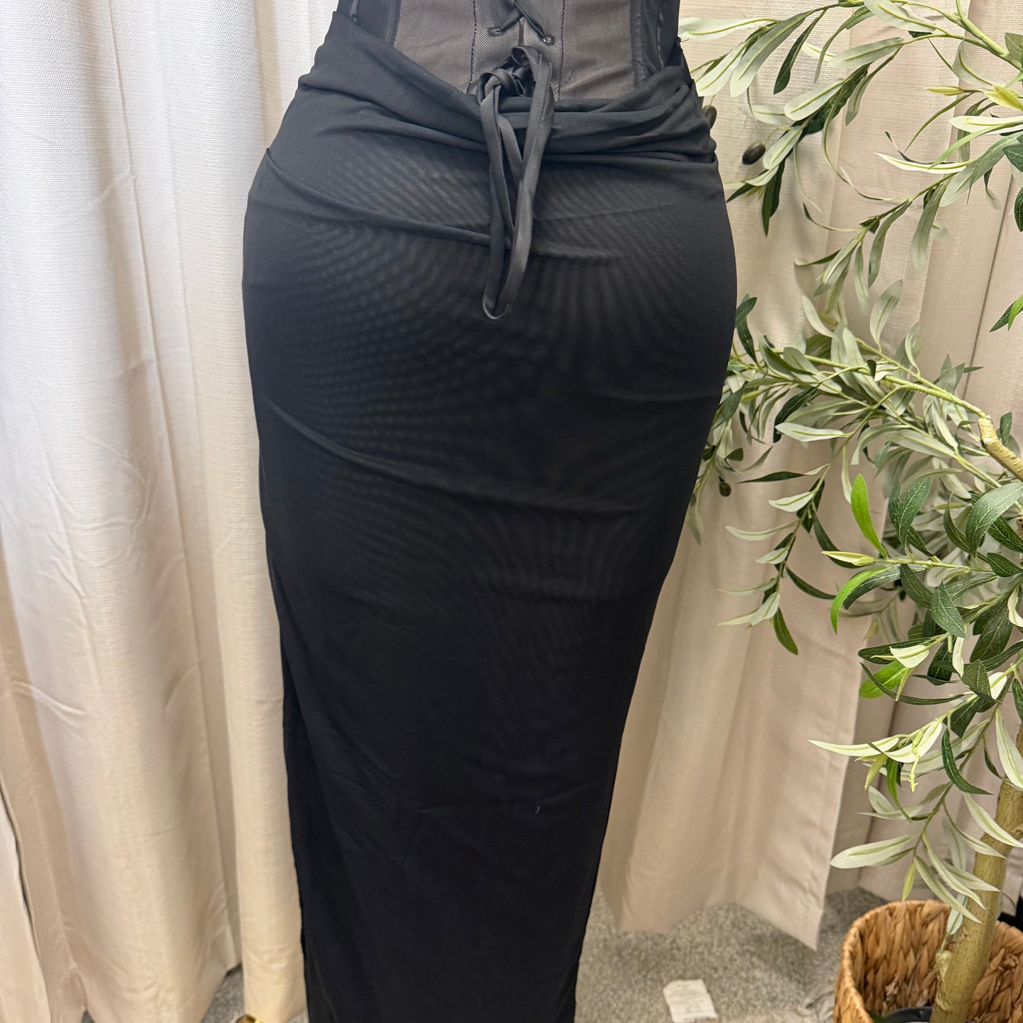 LACE-UP BACK DETAIL CORSET MIDI DRESS-black