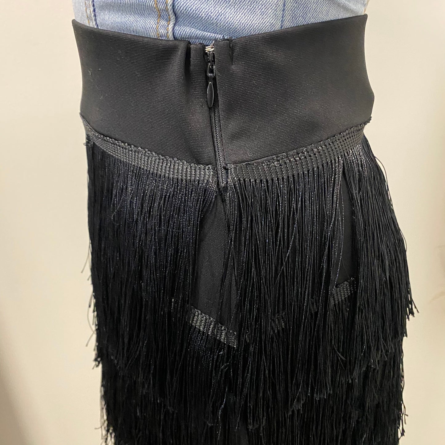 Kathy Fringe Skirt -Black