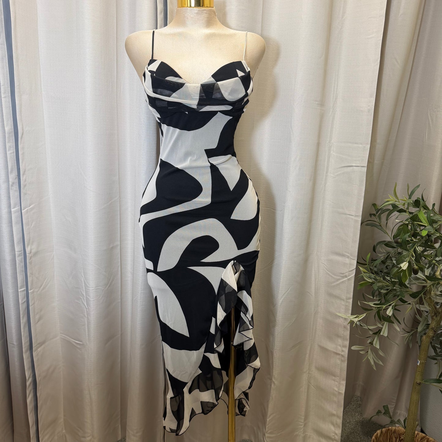 Mismaloya Mesh Dress-White/Black