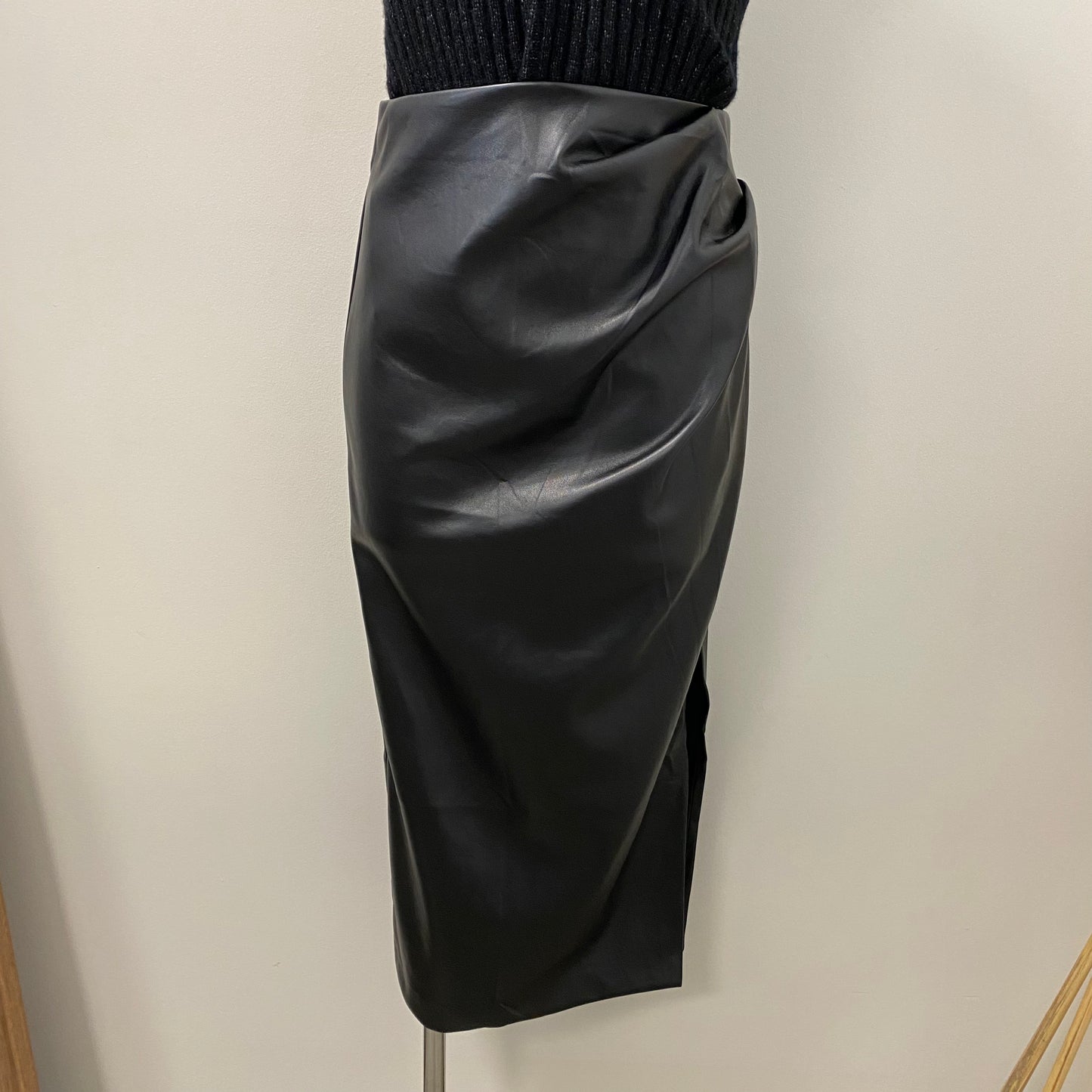 Nena Pu Long Leather Skirt-Black