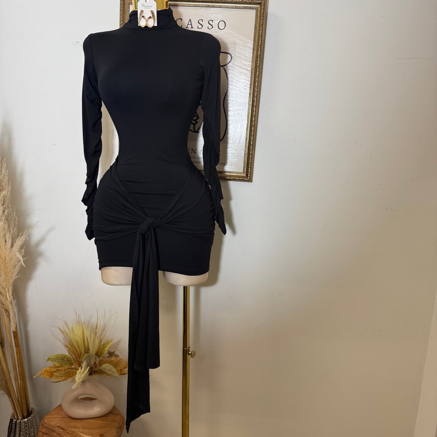 Long Sleeve Front Tie Mini Dress-black