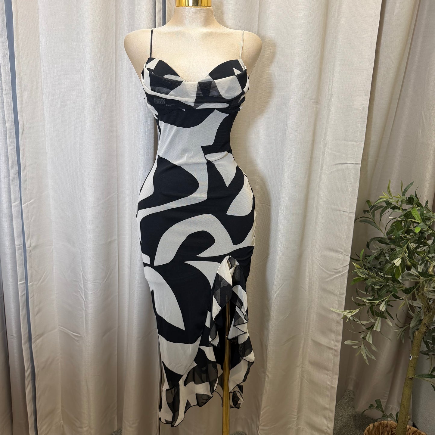 Mismaloya Mesh Dress-White/Black