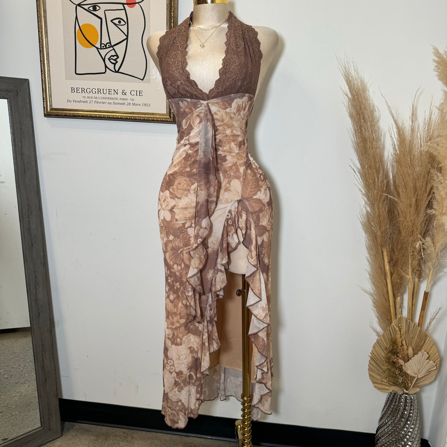 Xio open Slit Dress-Brown