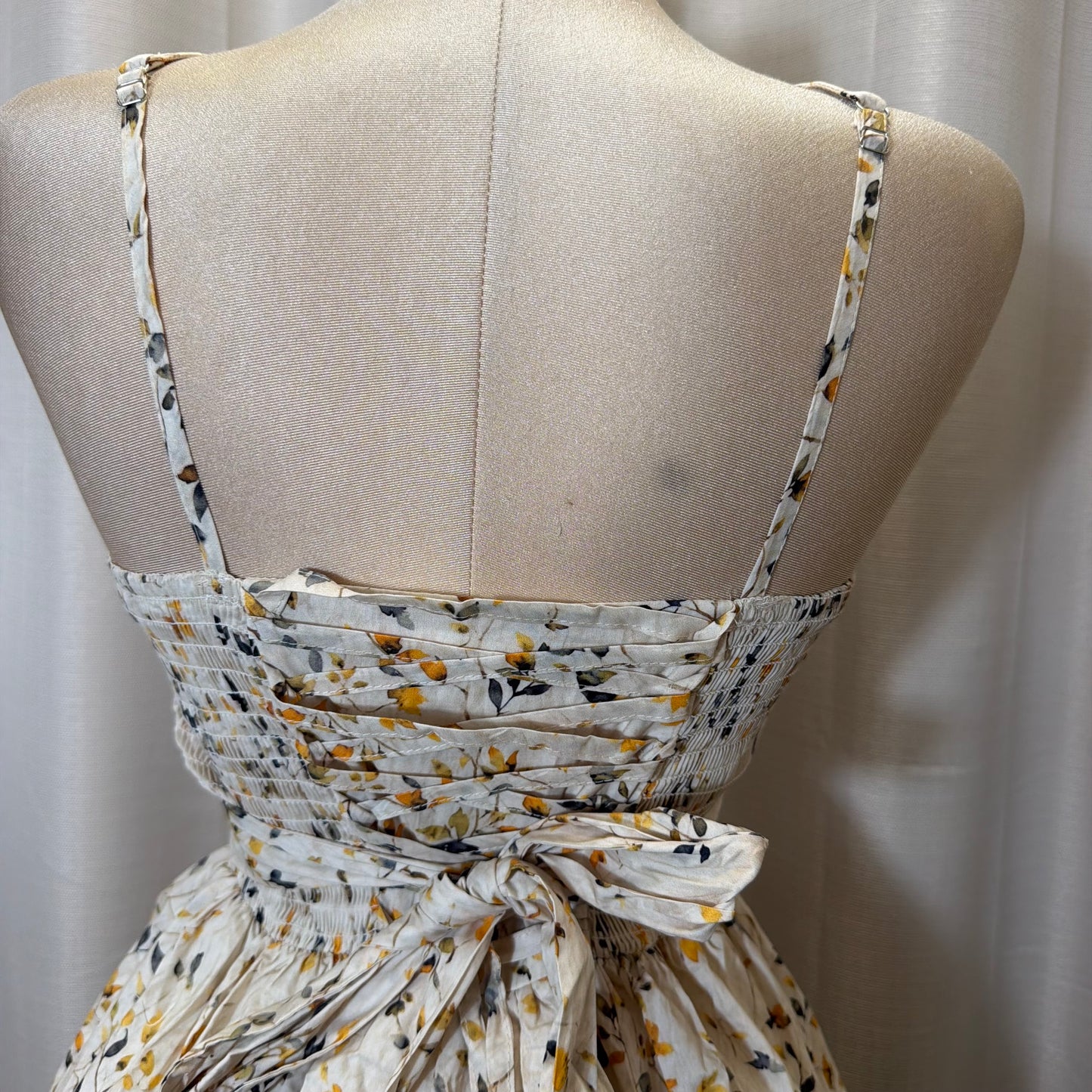 Daisy Floral Sweetheart fit and Flare Midi Dress-Yellow