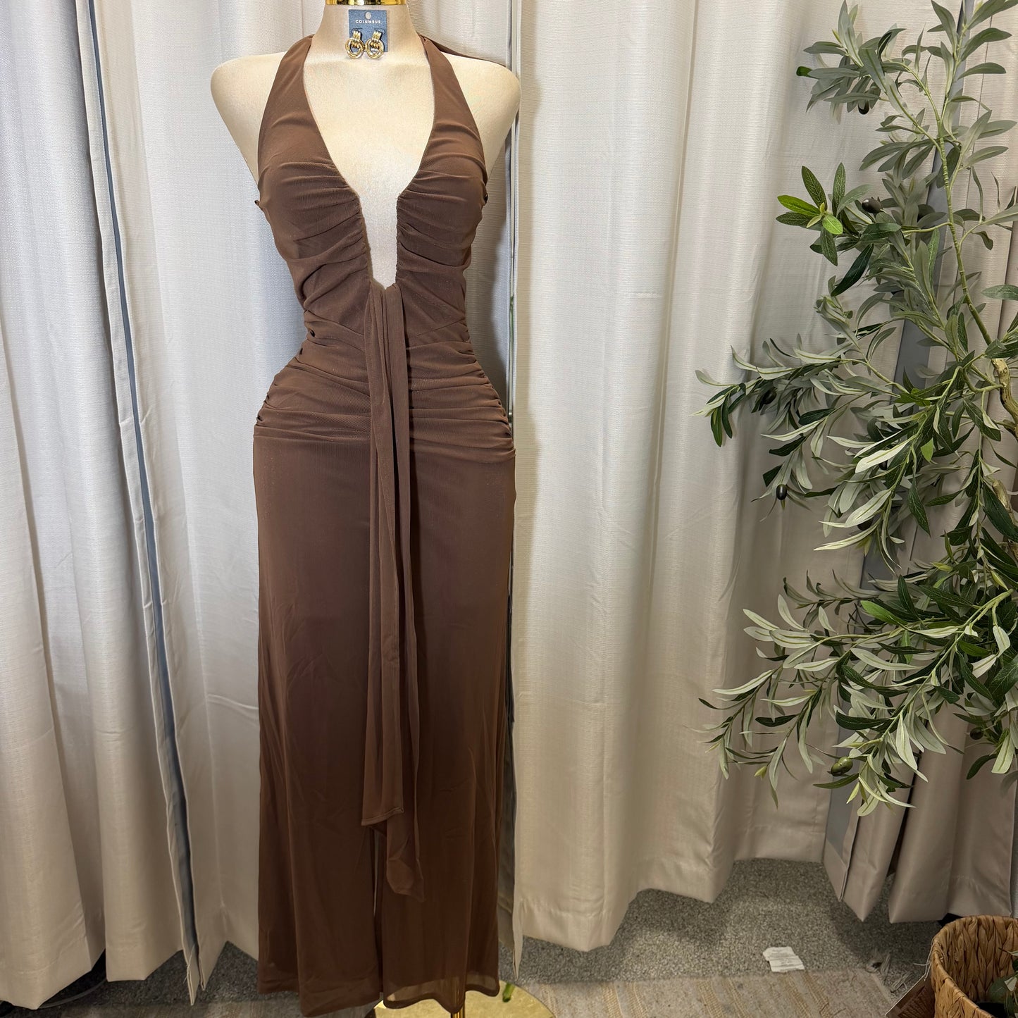 HALTER NECK WIRE WITH SASH JUMPSUIT-Brown