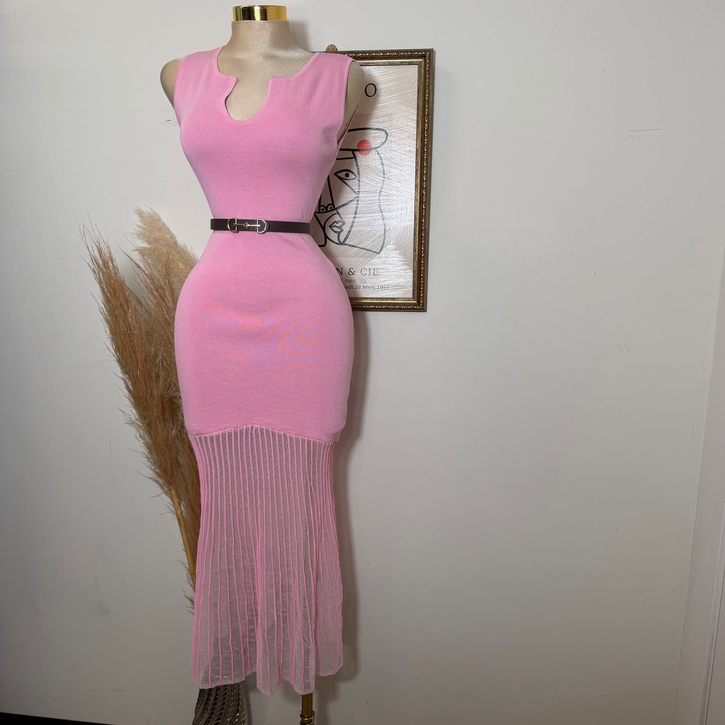 Sleeveless Maxi Knit Dress with Contrast-Pink