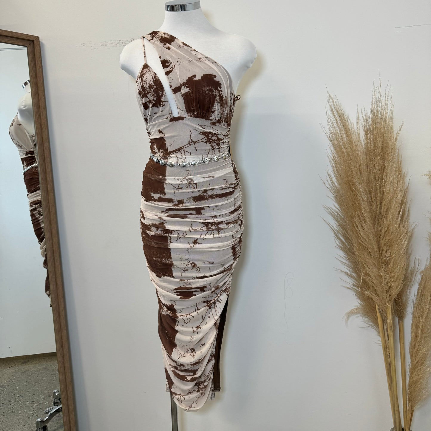 Azari Dress-Brown/white