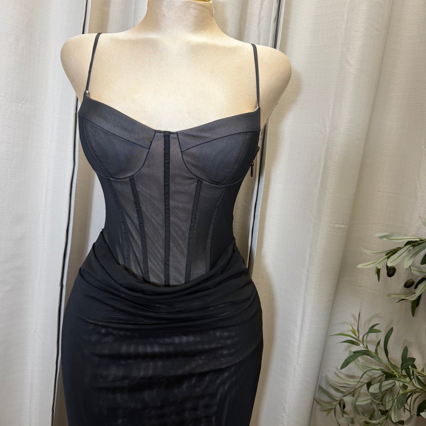 LACE-UP BACK DETAIL CORSET MIDI DRESS-black
