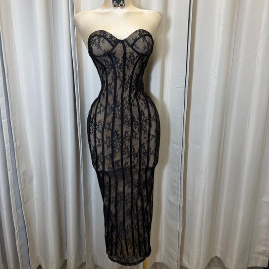 Strapless lace corset boning Maxi Dress-Black