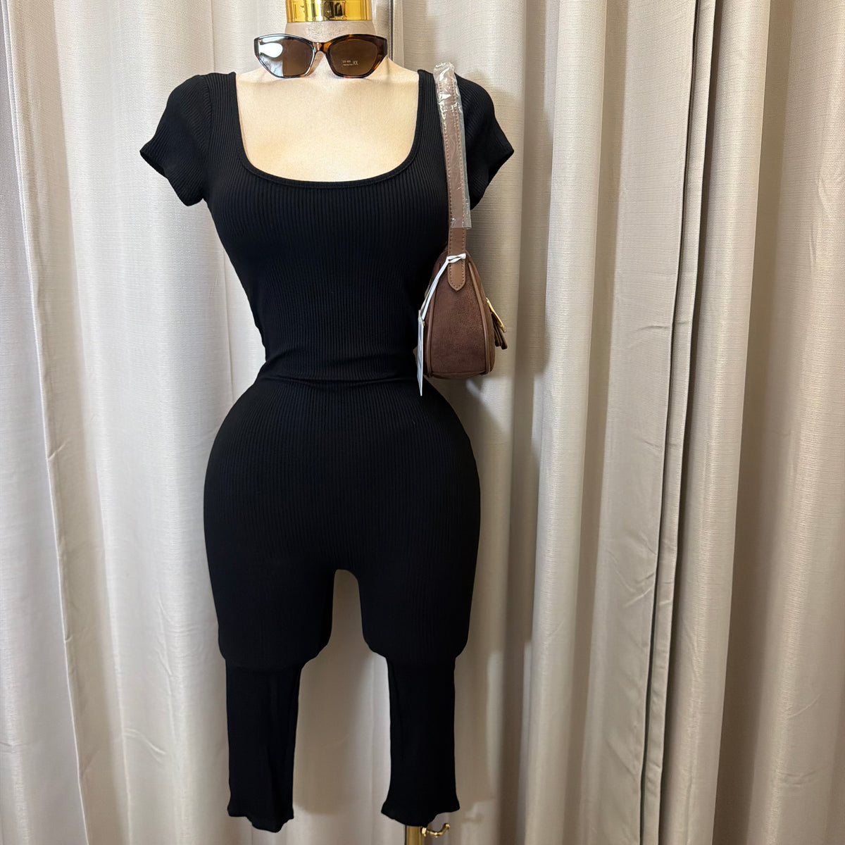 Short sleeve Capri Romper-Black