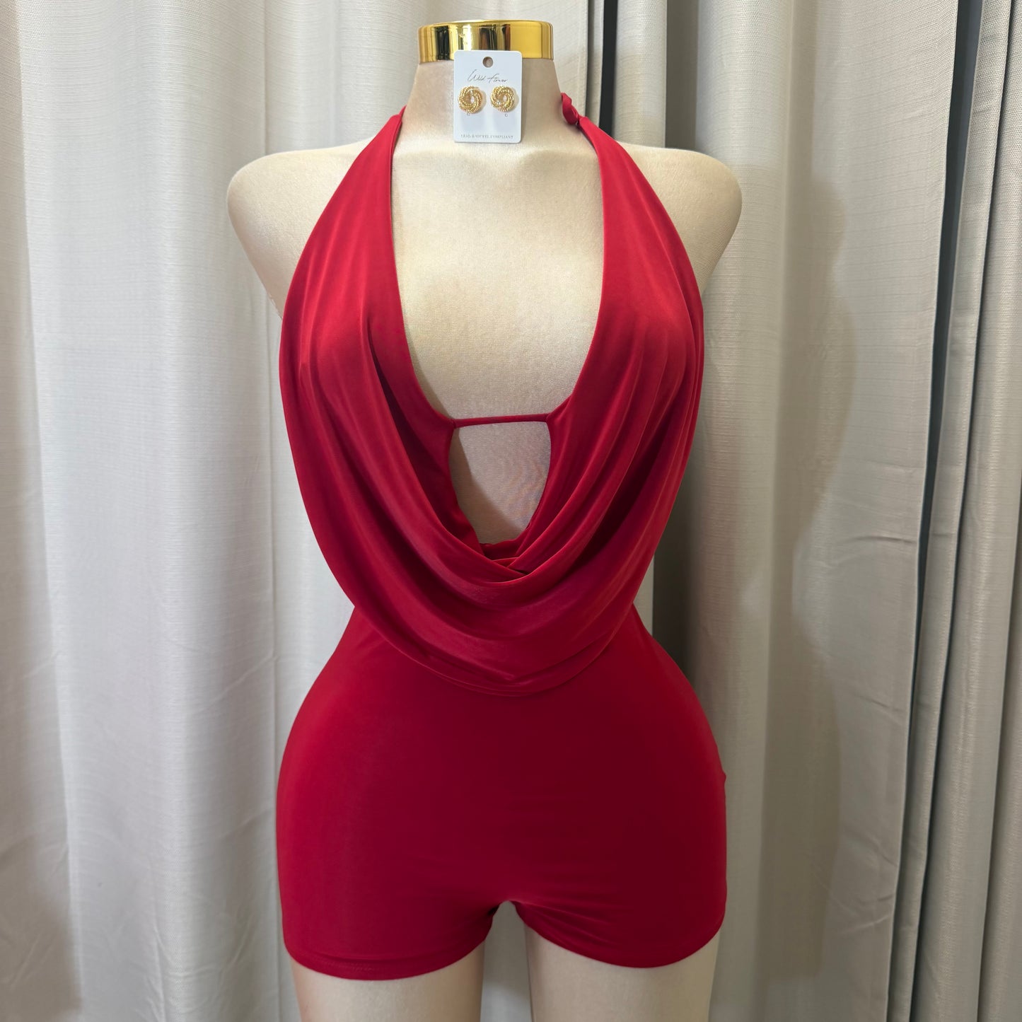 Sleeveless halter cowl Neck Romper-Red