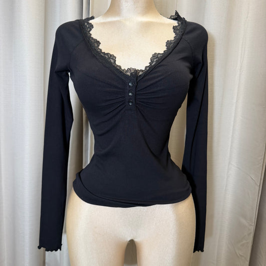Long sleeve ribbed Lace Detail-Black