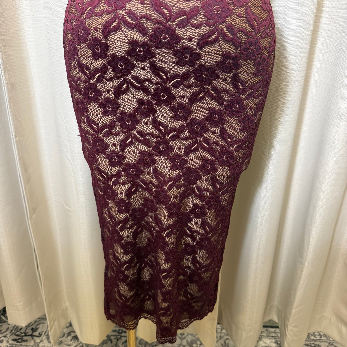 Floral Lace Halter Neck Backless Midi Dress-Eggplant/Plum/Burgundy