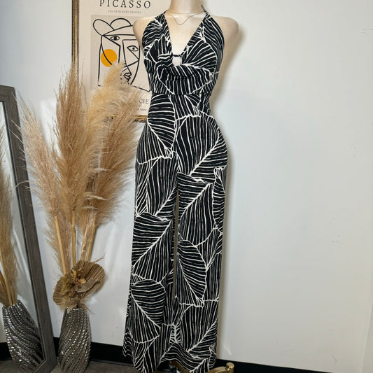 Leaf Print  Cowl Neck Halter Jumpsuit-black/White