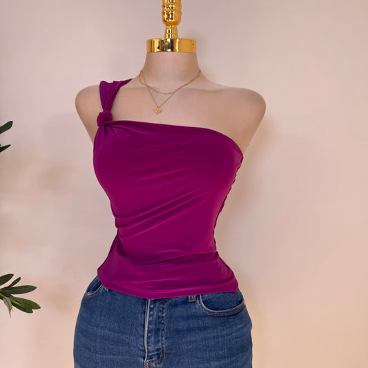 One shoulder knotted Asymmetrical Top-Magneta