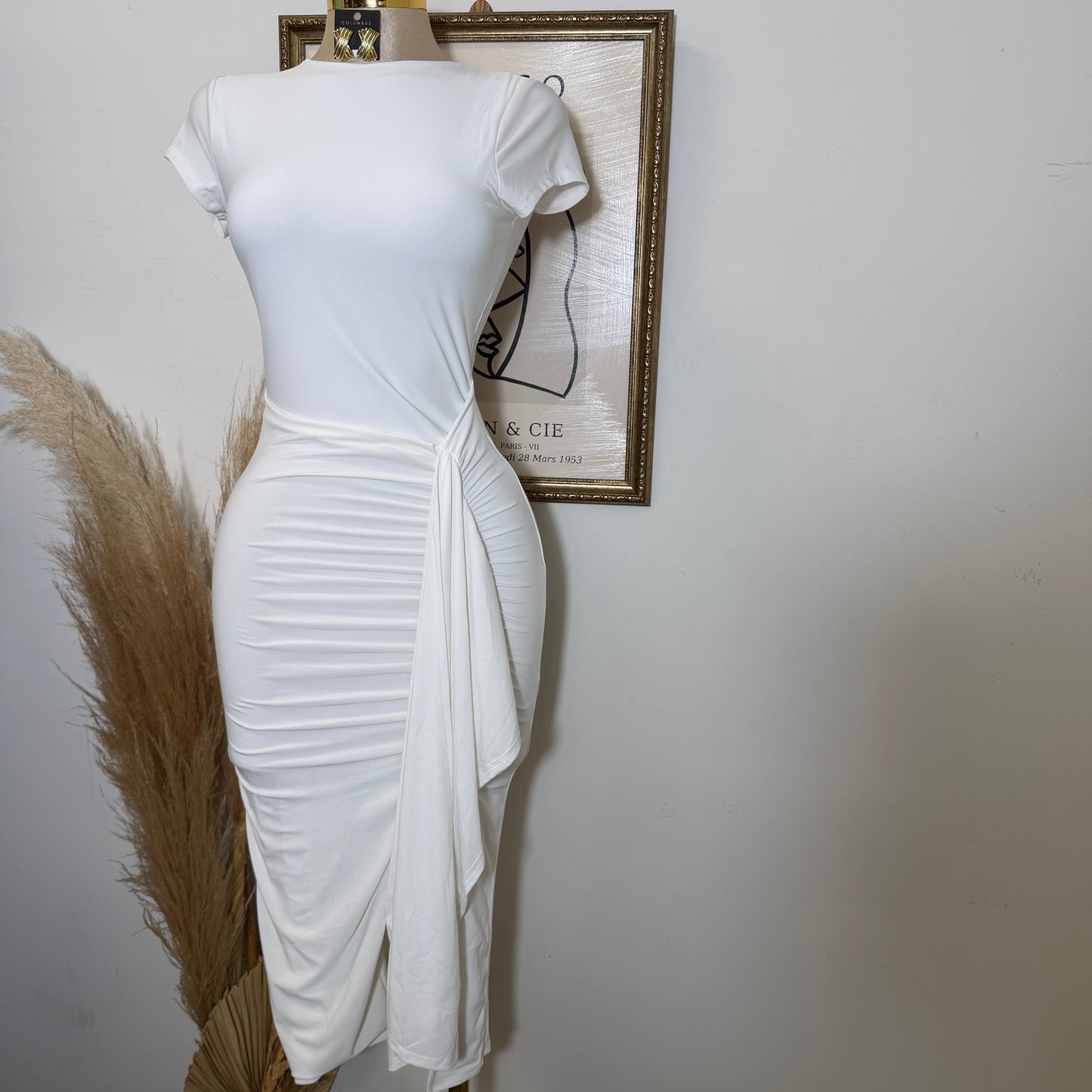 Front slit with sash detail midi Dress-White