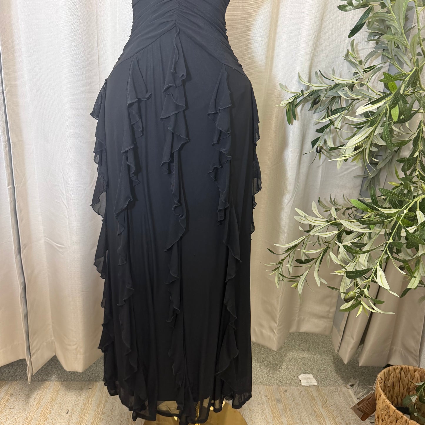V-NECK HALTER CASCADE RUFFLE MAXI DRESS-Black