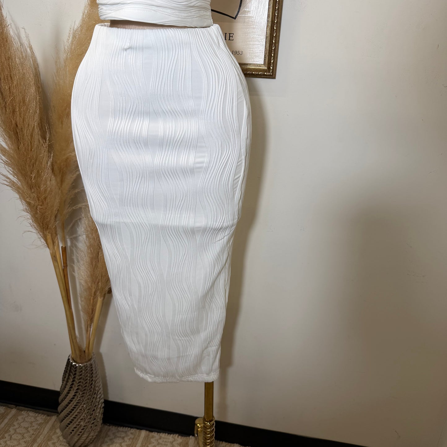 Halter Neck and Midi Skirt Set-White