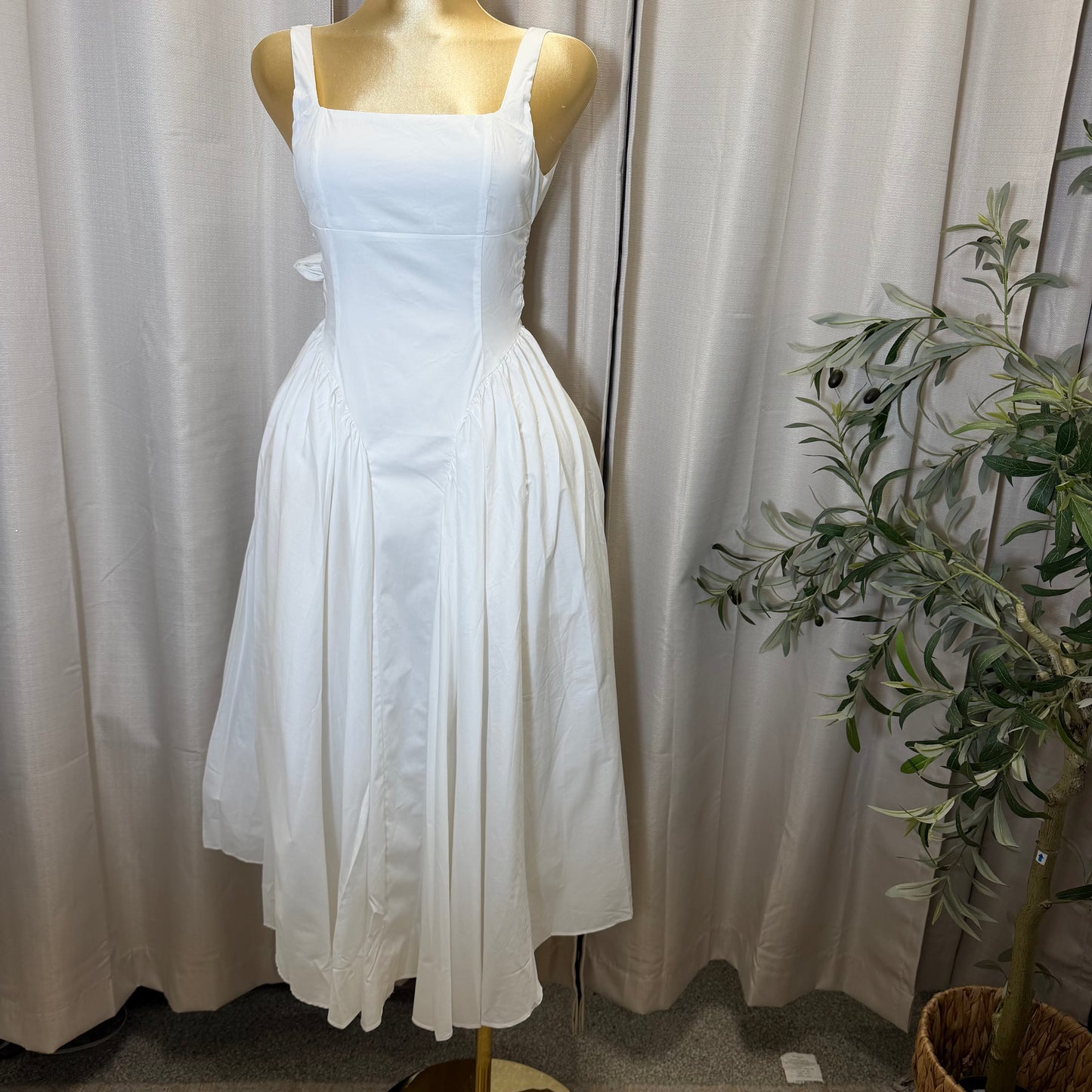 Poplin Back Ribbon MIdi Dress-White