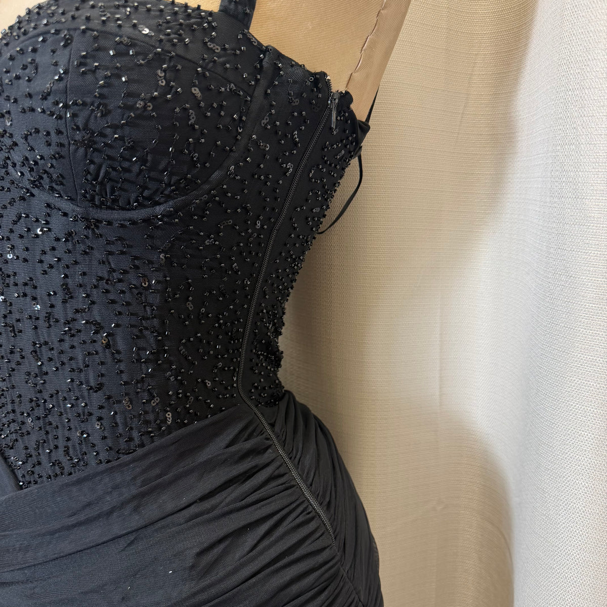 Mesh with beads Sequin Sweetheart neckline Corset dress-Black