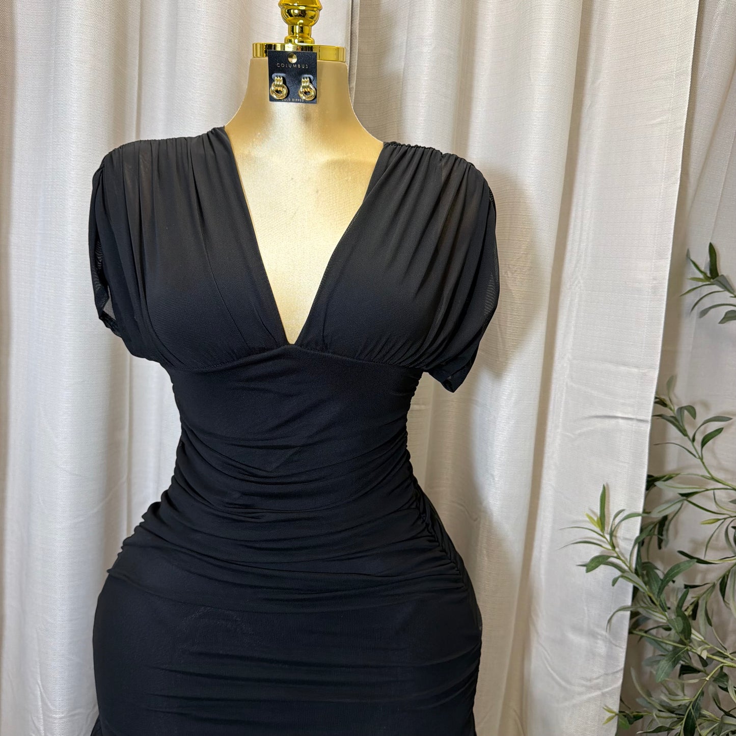 V Neck Mesh Maxi Dress-Black