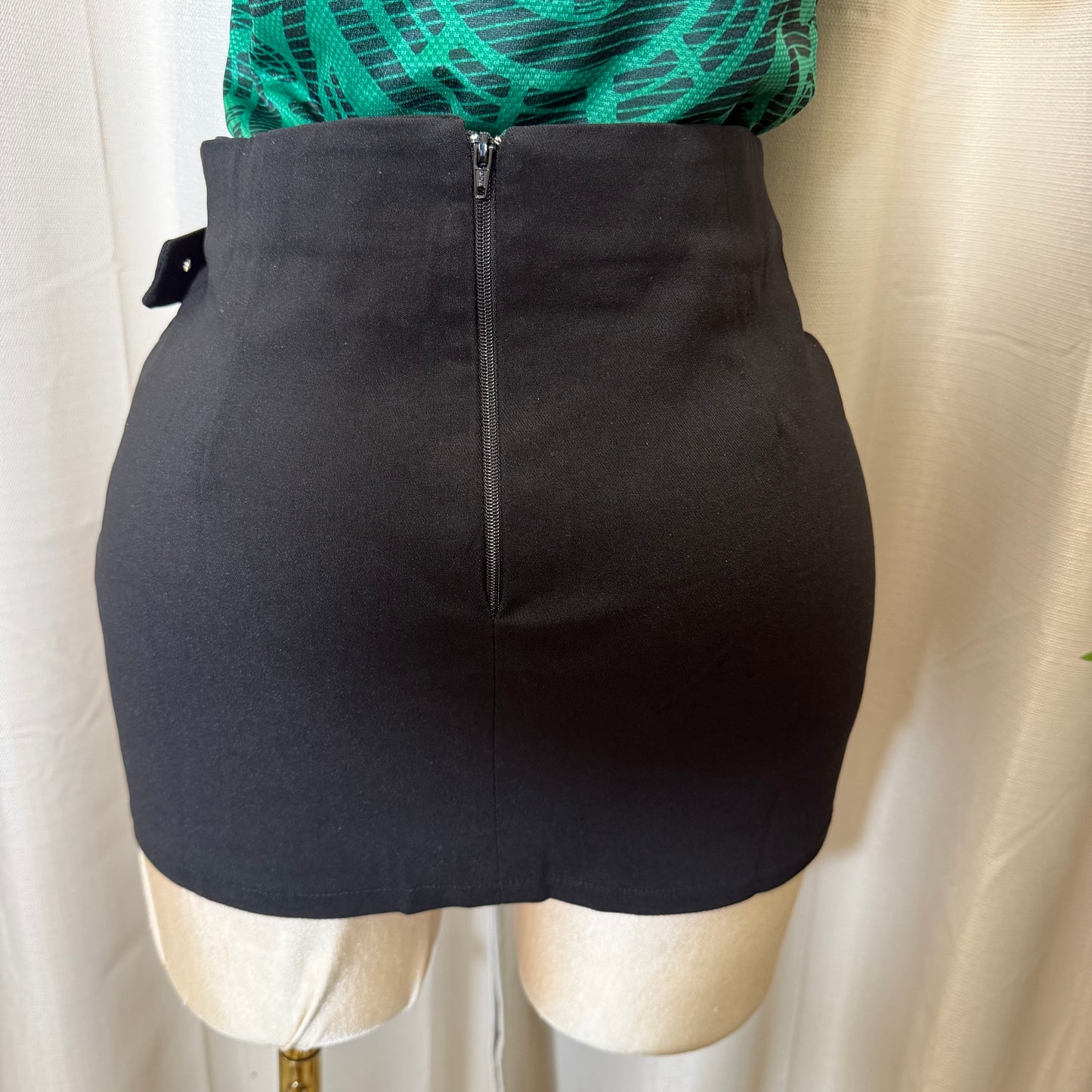 Belted Stretchy Mini Skort-Black