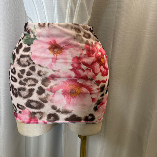 Mesh Flower print Mini Skirt-Pink