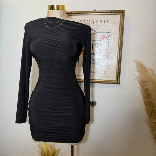Long sleeve Off shoulder Ruched mini Dress-Black