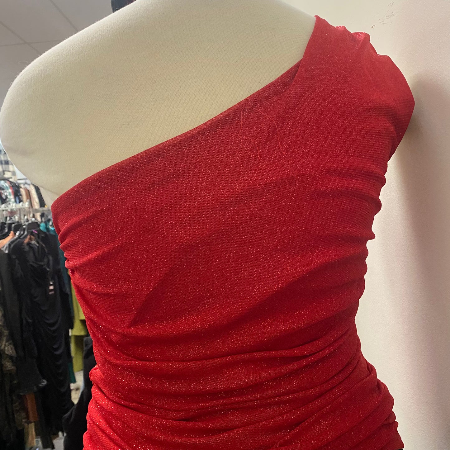 One Shoulder Top PL-Red