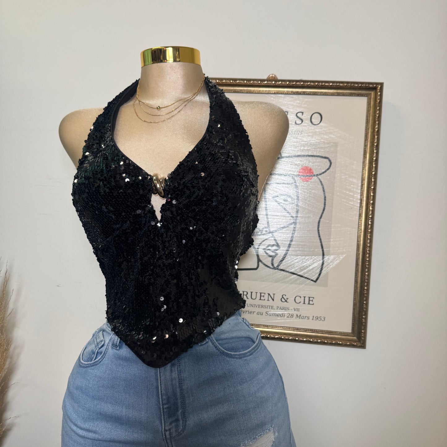 Sequin With Hardware Halter Top-black