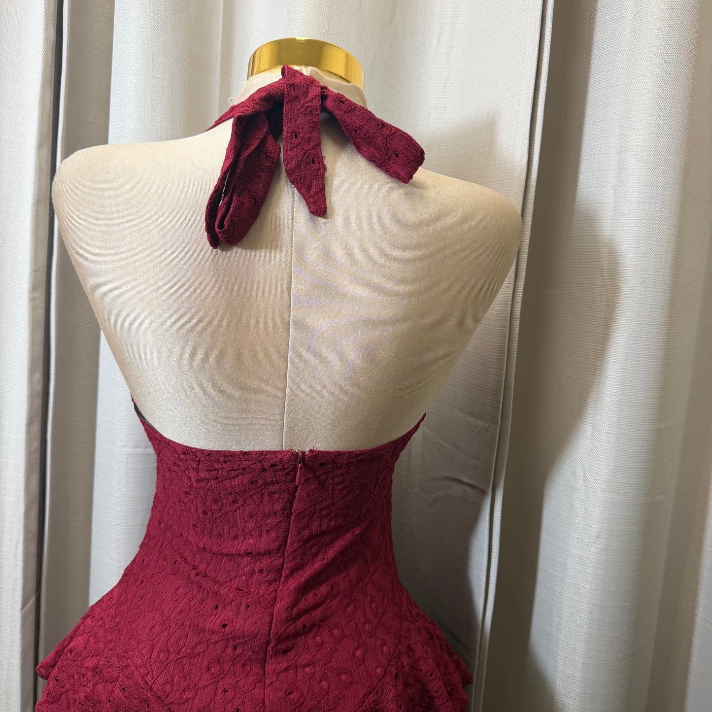 Eyelet halter neck Tiered Ruffle Mini Dress-Burgundy