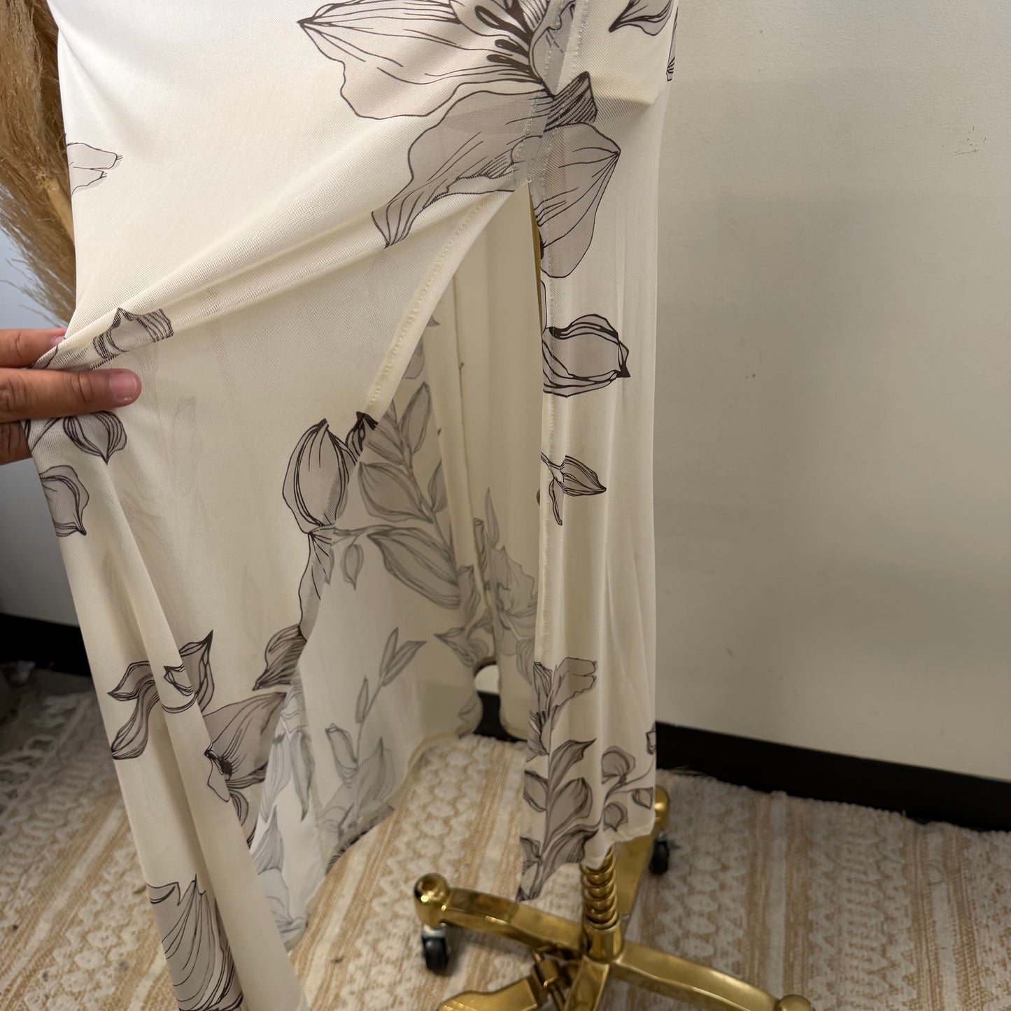 Mesh Print Twist Cami Top & Slit Maxi Skirt-Sand/Brown