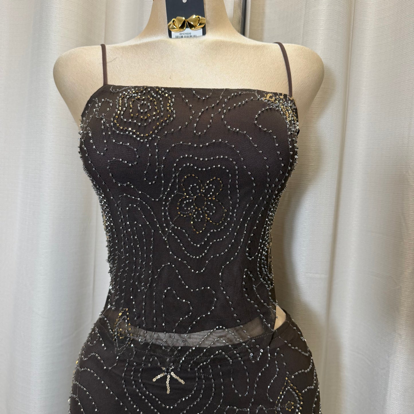 Spaghetti Mesh Top with beads-brown