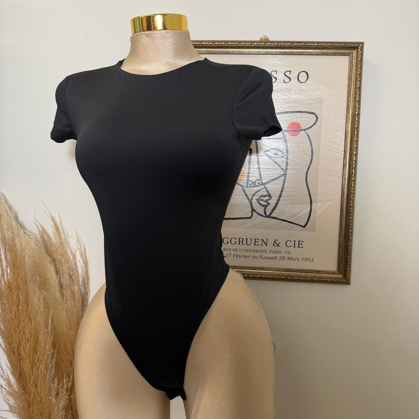 Crew Neck Short Sleeve Bodysuit-black