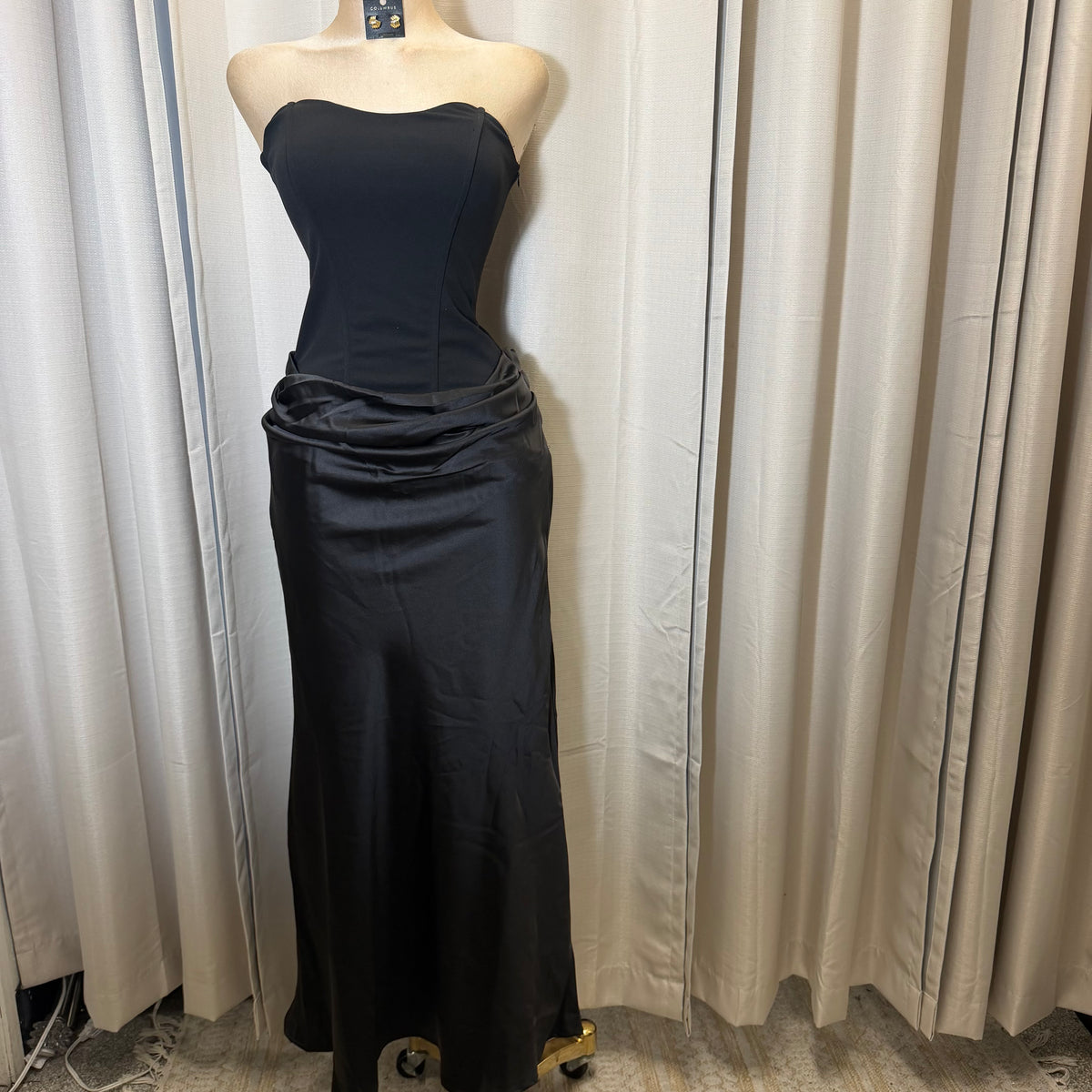 Satin Strapless Sweetheart Neckline Cowl Hip lace Maxi Dress-Black