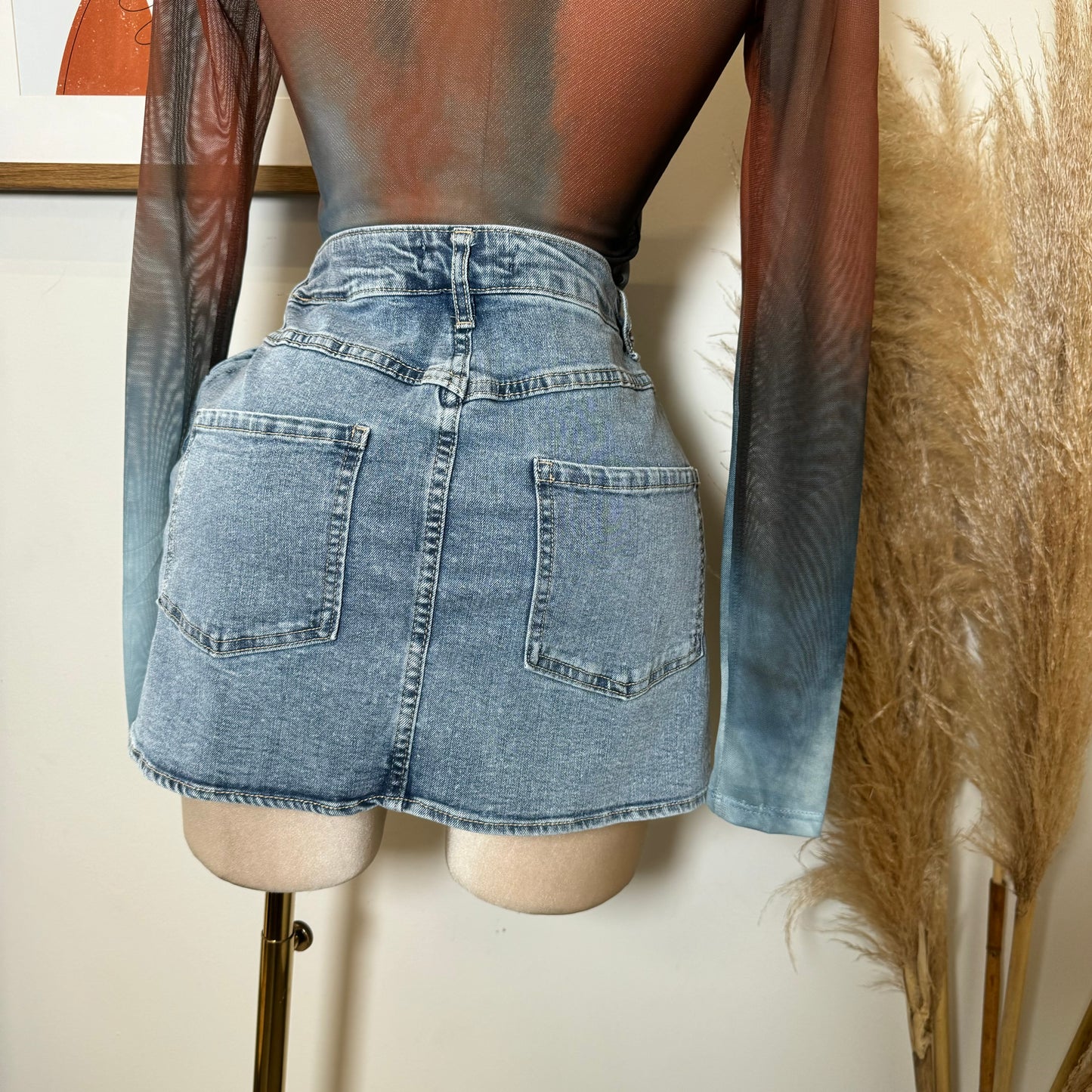 Chica Sexy Denim Skirt-Blue