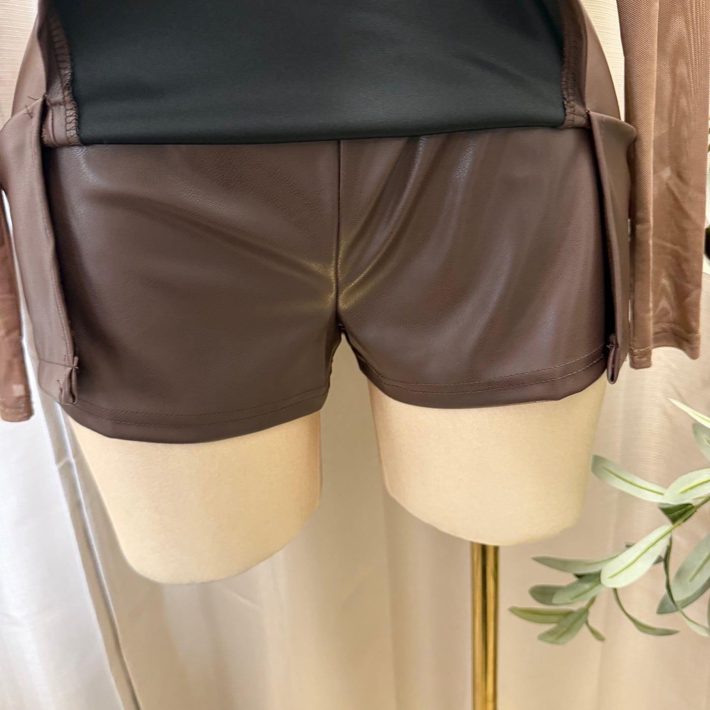 Faux leather Skirt short underneath-Brown