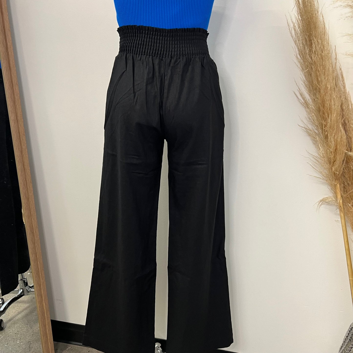 Linen Pants with Smoked Waisted -Black