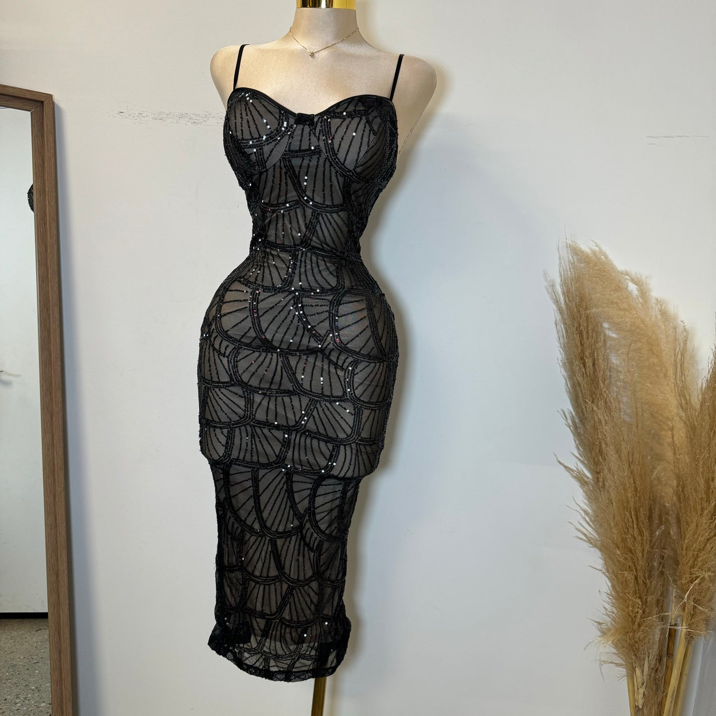 Luxe Midi Dress-Black