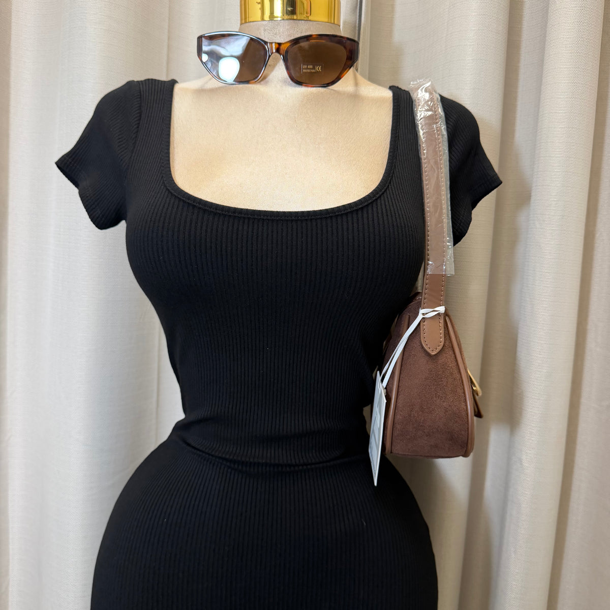 Short sleeve Capri Romper-Black