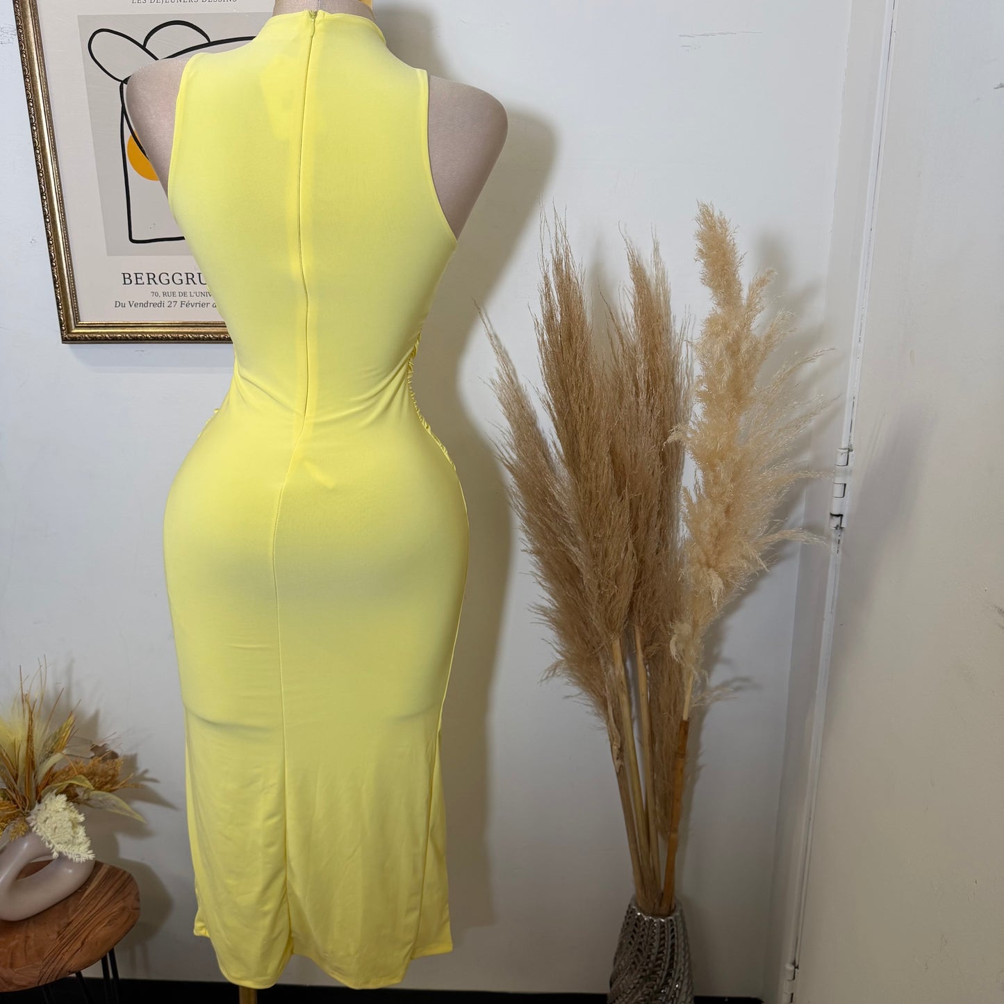 Sleeveless Front trim Midi Dress-Yellow